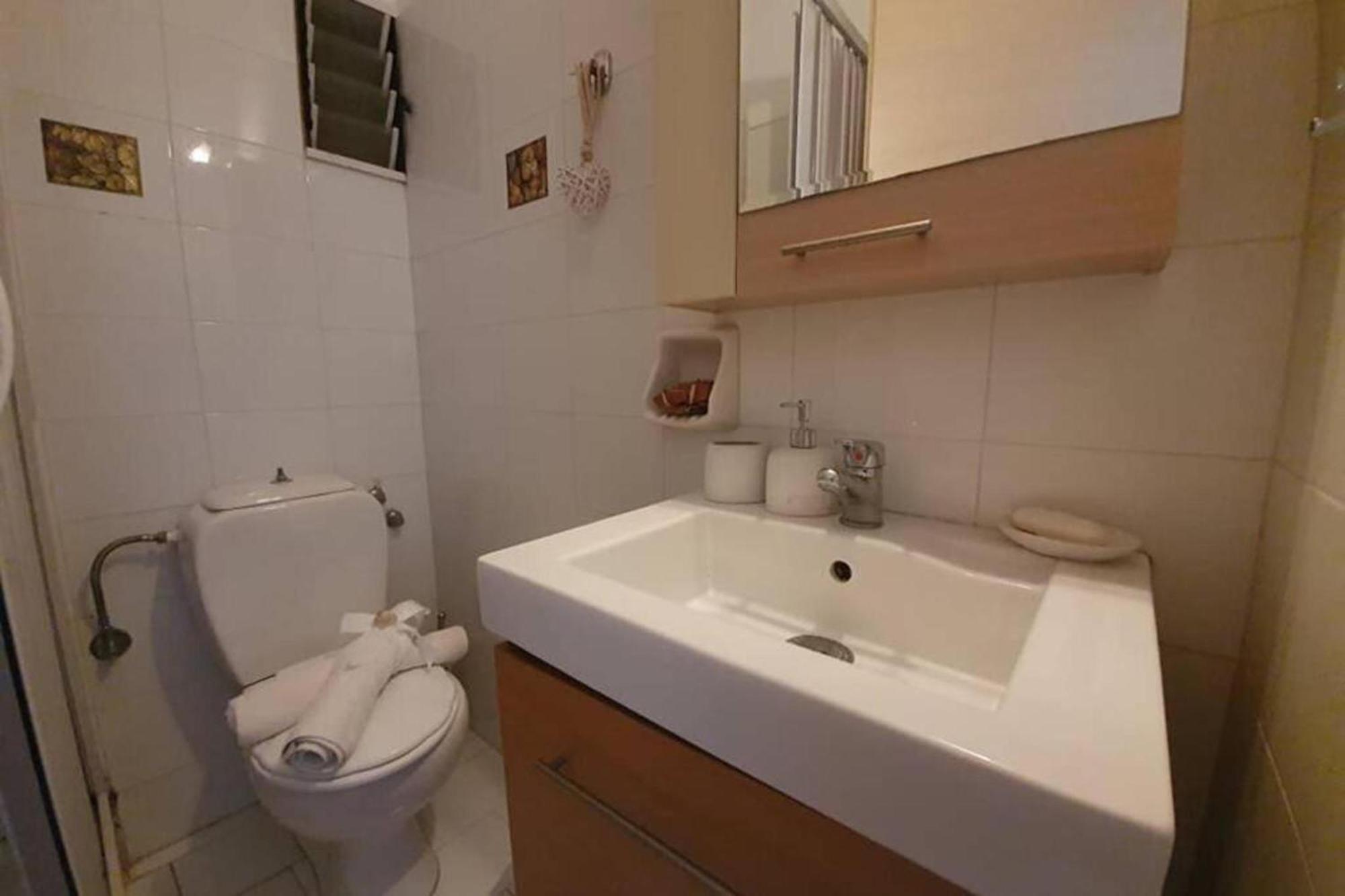 Amarantou Apartment - Rhodes City Center Esterno foto